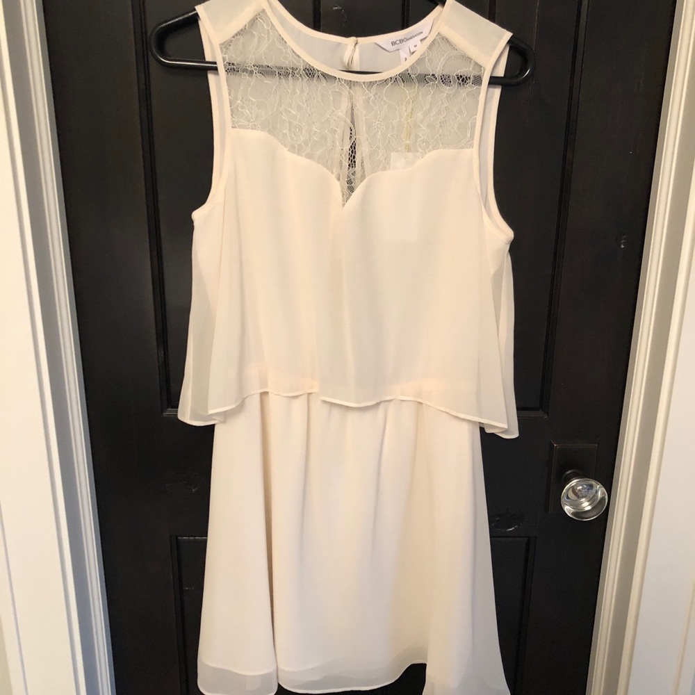 NWT White BCBGeneration Dress Size M
